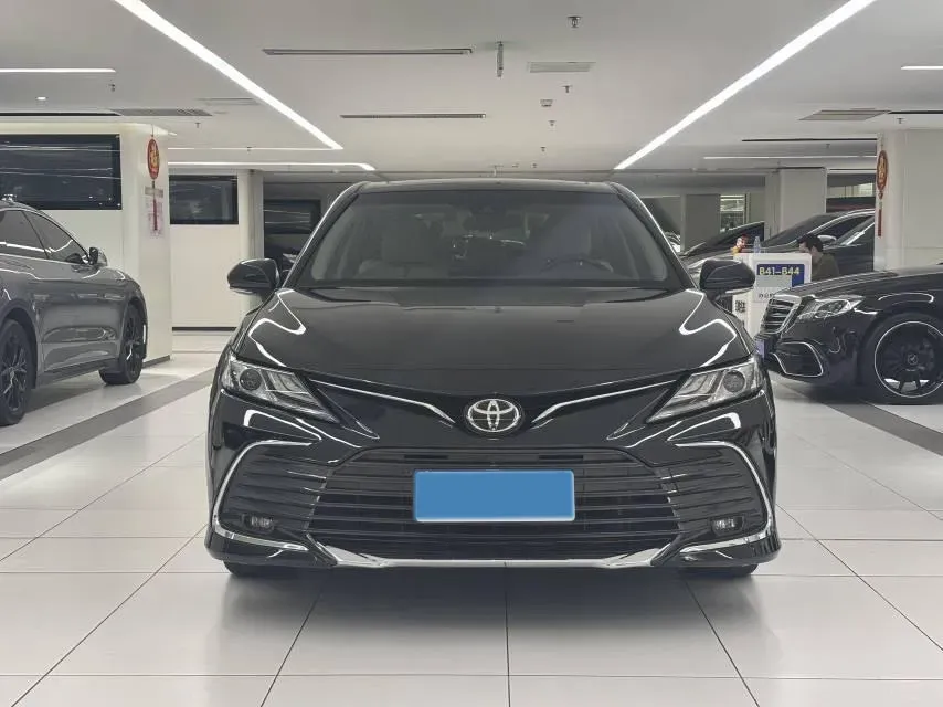 2023 Toyota Camry 2.0L 177HP L4 CVT,autocango,china used car exporter,china ev exporter,chinese used car exporter,chinese used ev exporter