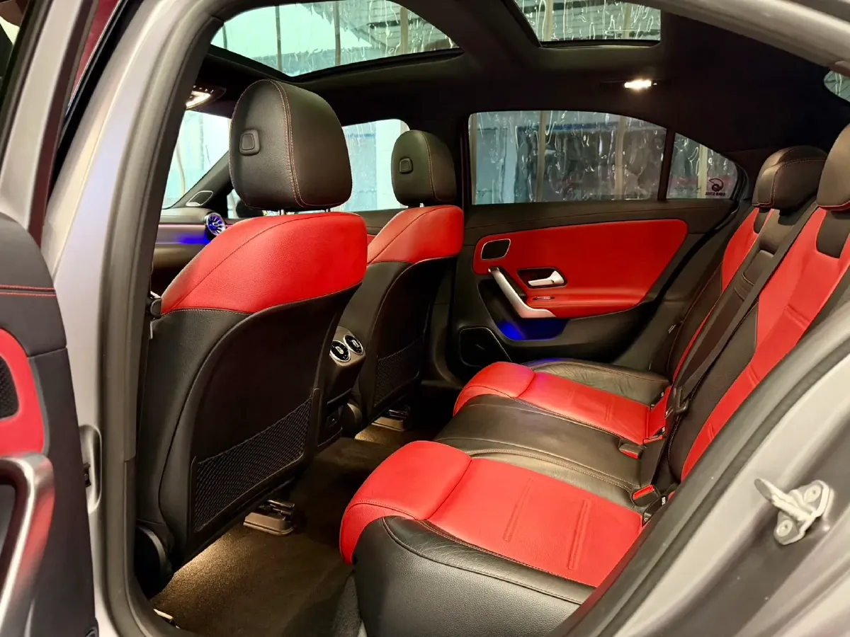 2020 Mercedes-Benz A AMG 2.0T 306HP L4 7DCT,autocango,china used car exporter,china ev exporter,chinese used car exporter,chinese used ev exporter