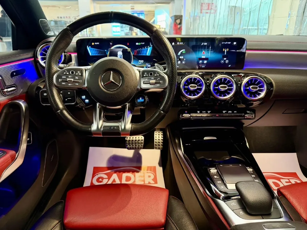 2020 Mercedes-Benz A AMG 2.0T 306HP L4 7DCT,autocango,china used car exporter,china ev exporter,chinese used car exporter,chinese used ev exporter