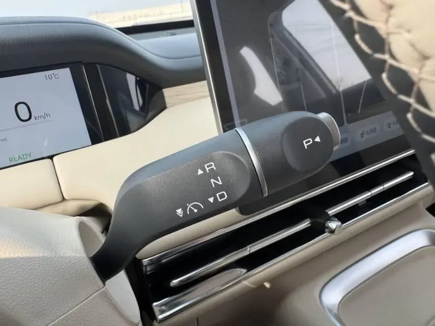 2025 Geely Galaxy XingYuan BEV 40.16KWH,autocango,china used car exporter,china ev exporter,chinese used car exporter,chinese used ev exporter