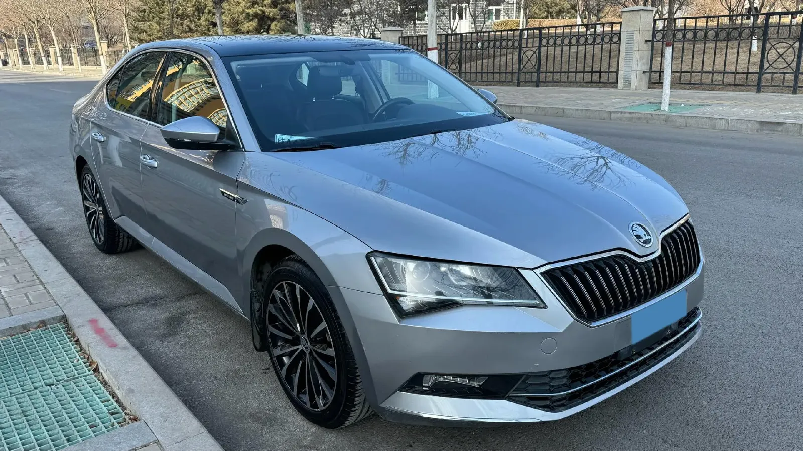 2018 Nissan Terra 2.5L 184HP L4 7AT,autocango,china used car exporter,china ev exporter,chinese used car exporter,chinese used ev exporter