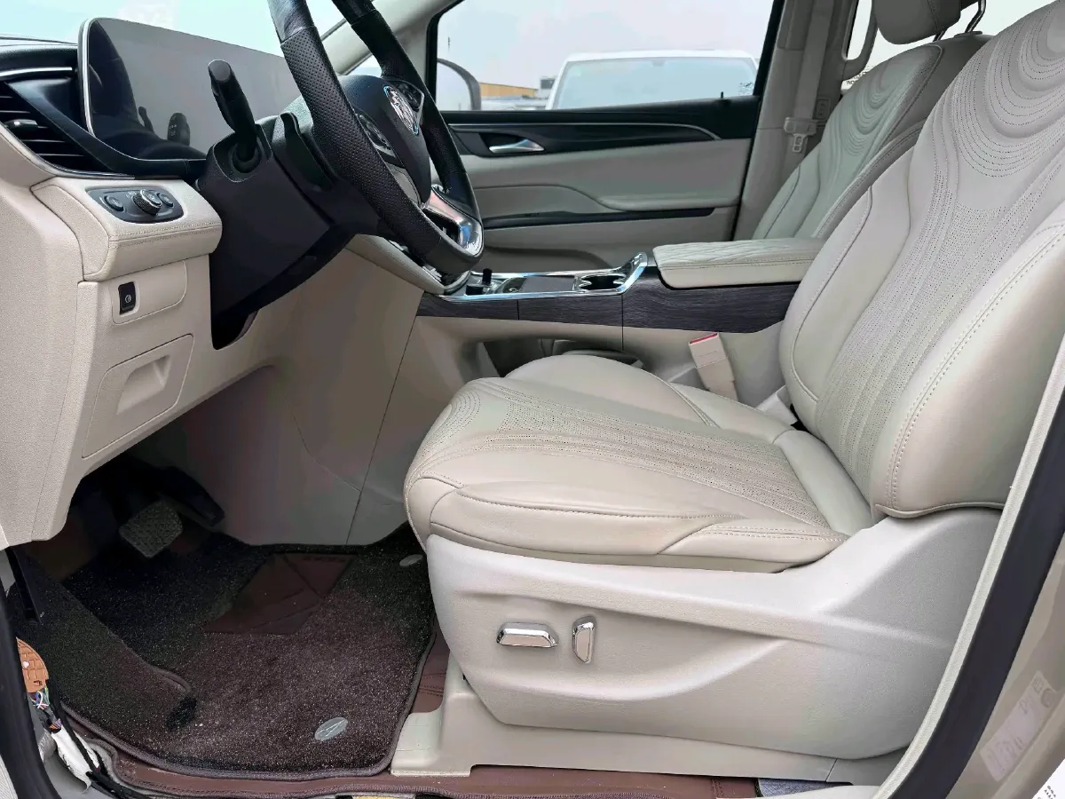 2023 Buick GL8 2.0T 237HP L4 9AT,autocango,china used car exporter,china ev exporter,chinese used car exporter,chinese used ev exporter