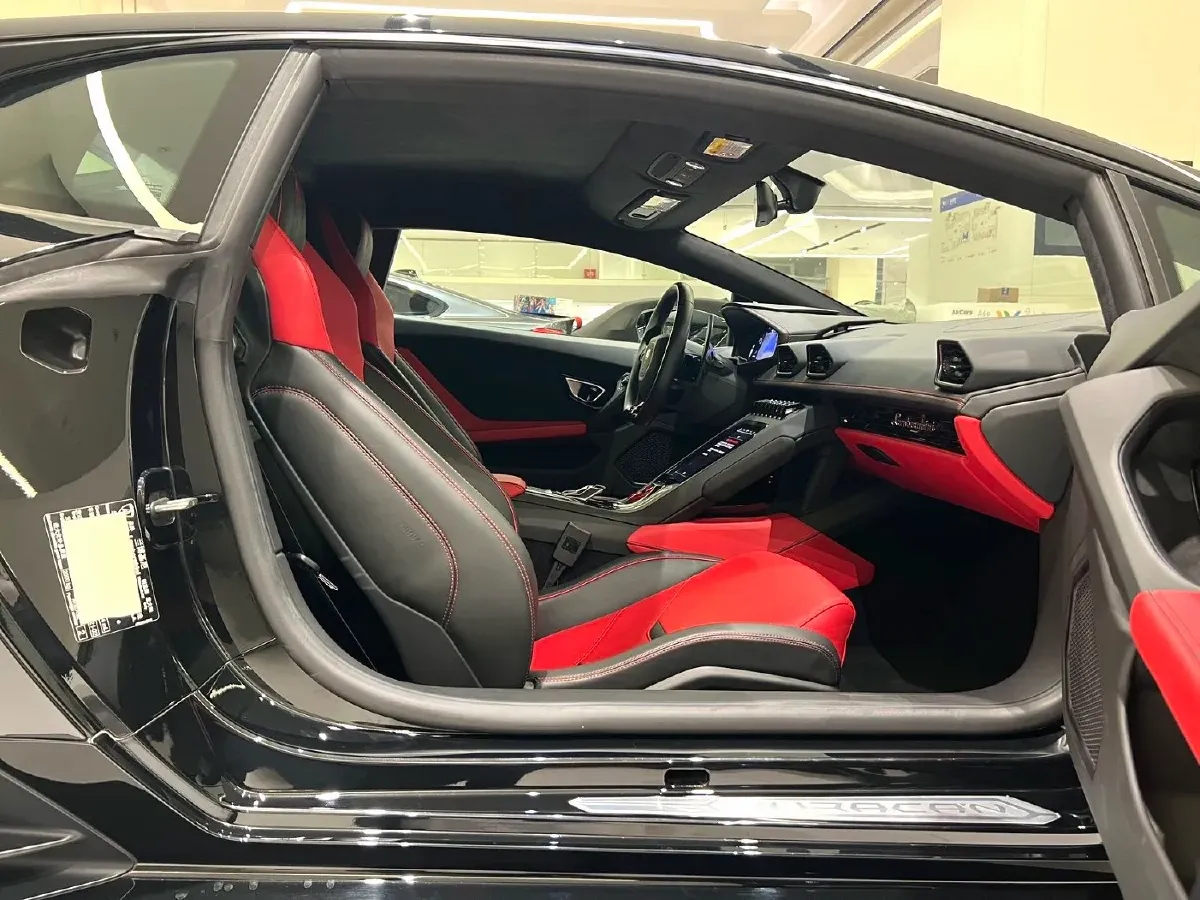 2020 Lamborghini Huracán 5.2L 611HP V10 7DCT,autocango,china used car exporter,china ev exporter,chinese used car exporter,chinese used ev exporter