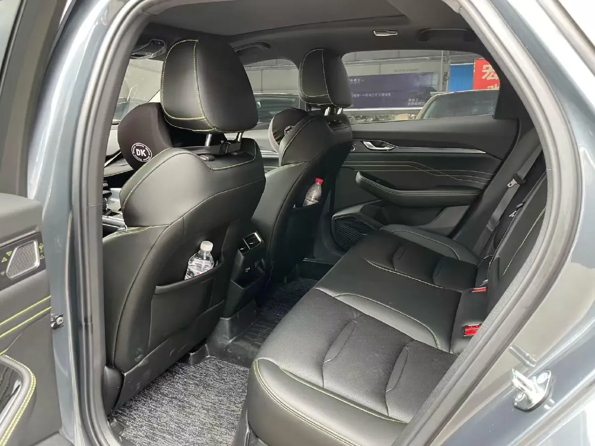 2023 Geely Preface 1.5T 181HP L4 7DCT,autocango,china used car exporter,china ev exporter,chinese used car exporter,chinese used ev exporter