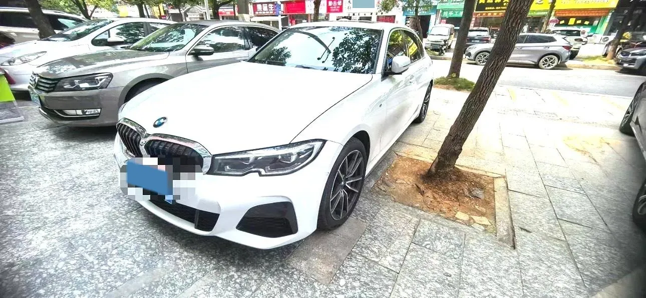 2022 BMW 3 Series 2.0T 184HP L4 8AT,autocango,china used car exporter,china ev exporter,chinese used car exporter,chinese used ev exporter