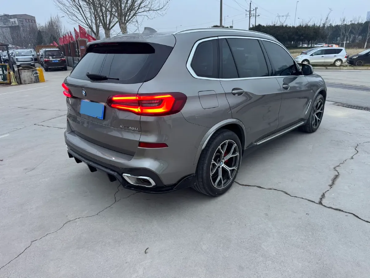 2022 BMW X5 2.0T 245HP L4 8AT,autocango,china used car exporter,china ev exporter,chinese used car exporter,chinese used ev exporter