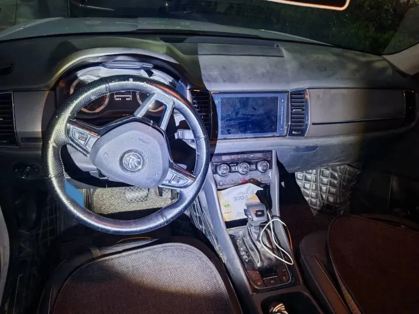 2018 Skoda Kodiak 2.0T 186HP L4 7DCT,autocango,china used car exporter,china ev exporter,chinese used car exporter,chinese used ev exporter