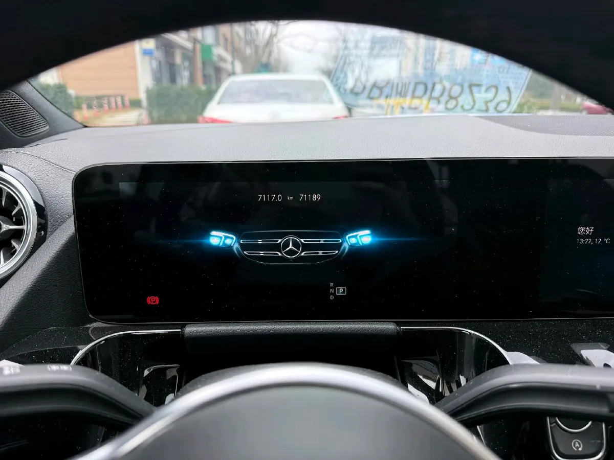 2022 Mercedes-Benz GLA Class 1.3T 136HP L4 7DCT,autocango,china used car exporter,china ev exporter,chinese used car exporter,chinese used ev exporter