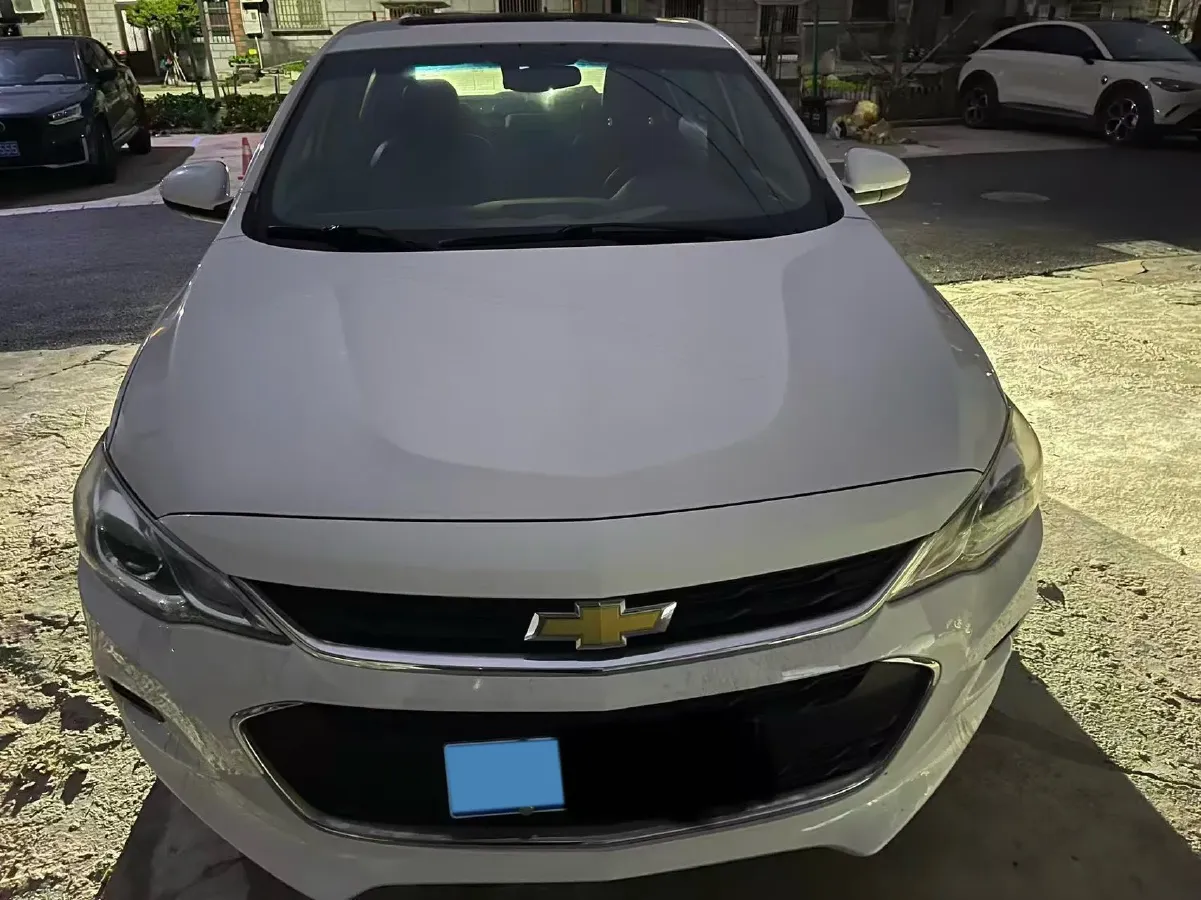 2019 Chevrolet Cavalier 1.5L 113HP L4 5MT,autocango,china used car exporter,china ev exporter,chinese used car exporter,chinese used ev exporter