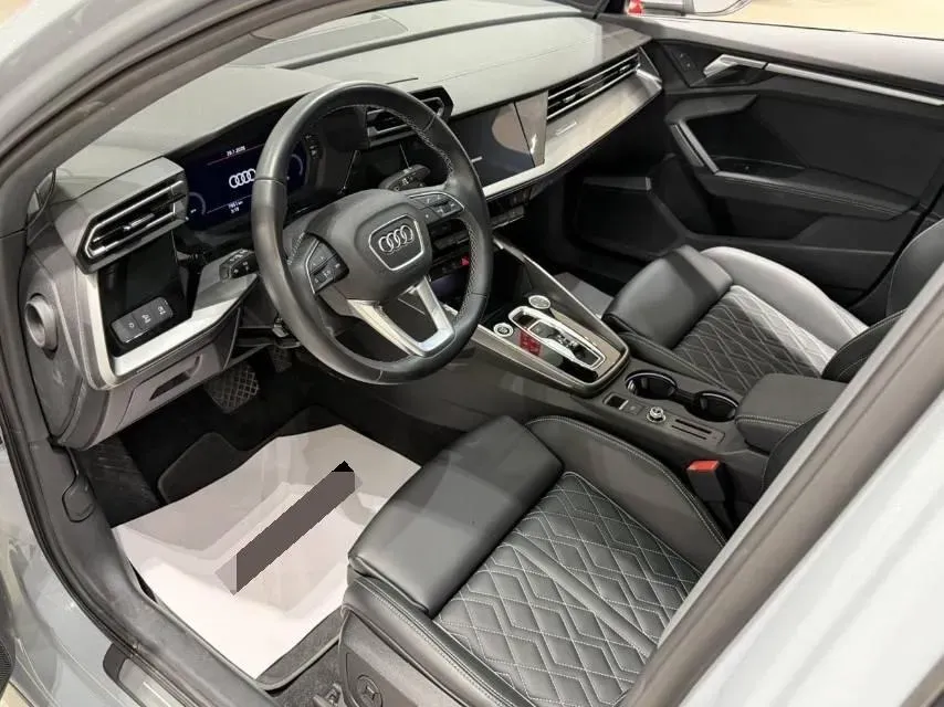 2025 Audi A3 1.5T 160HP L4 7DCT,autocango,china used car exporter,china ev exporter,chinese used car exporter,chinese used ev exporter