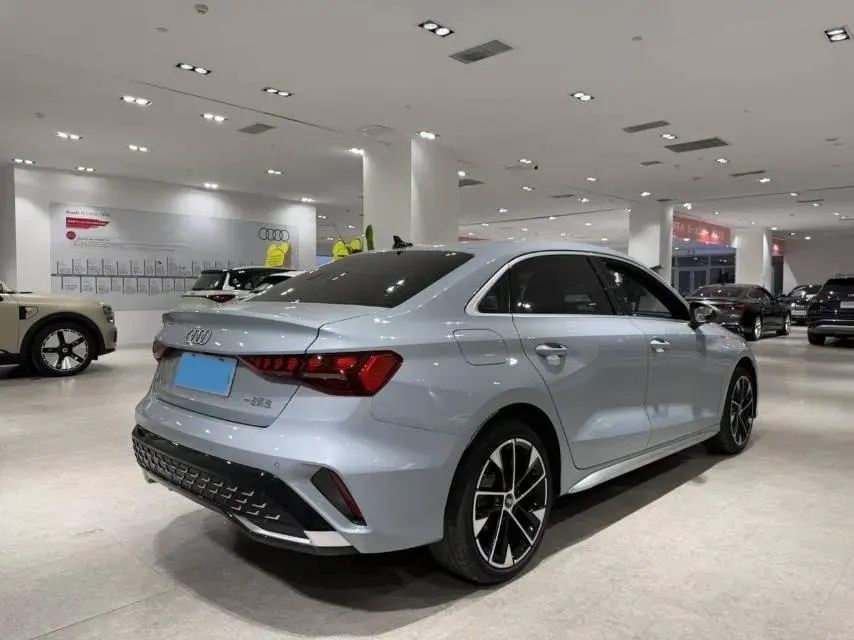 2025 Audi A3 1.5T 160HP L4 7DCT,autocango,china used car exporter,china ev exporter,chinese used car exporter,chinese used ev exporter