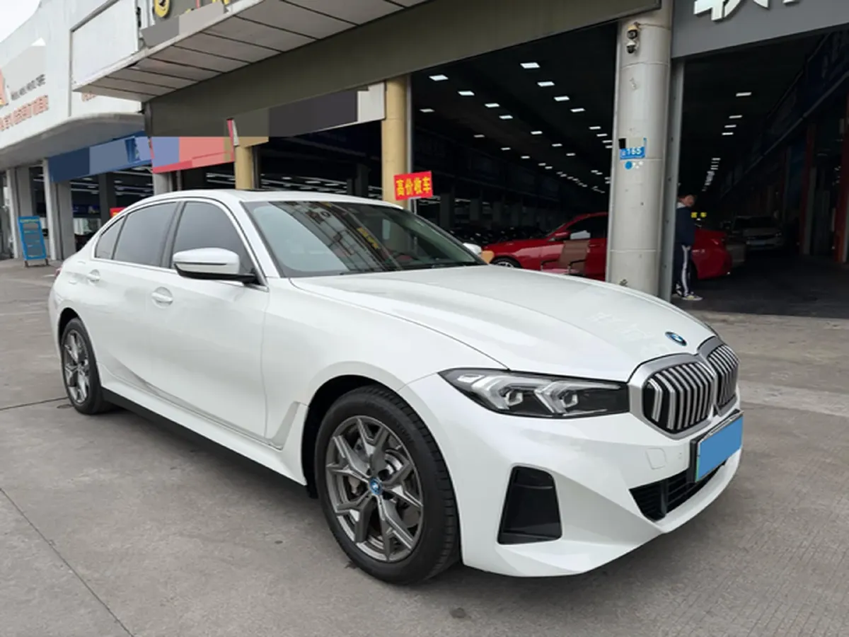 2024 BMW i3 BEV 70KWH,autocango,china used car exporter,china ev exporter,chinese used car exporter,chinese used ev exporter