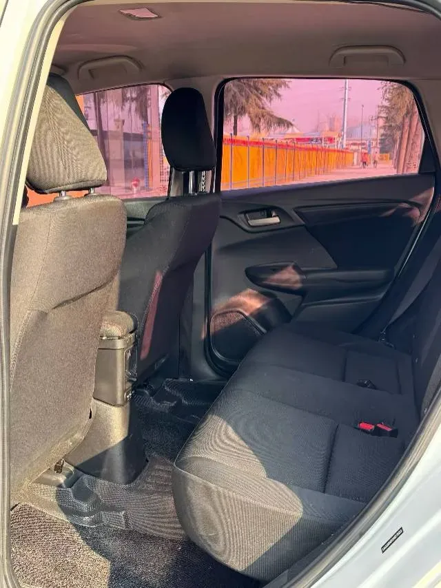 2021 Bestune T77 1.5T 169HP L4 7DCT,autocango,china used car exporter,china ev exporter,chinese used car exporter,chinese used ev exporter