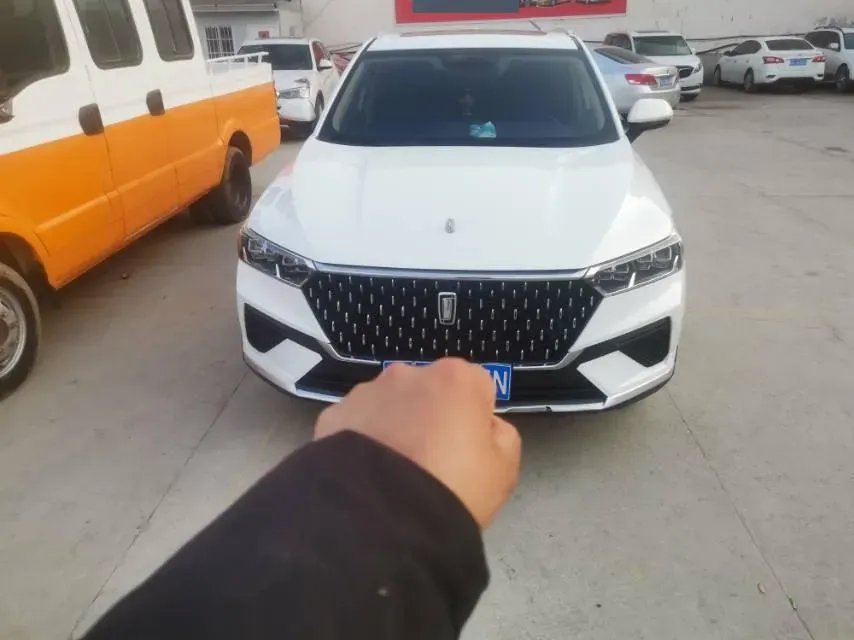 2021 Bestune T77 1.5T 169HP L4 7DCT,autocango,china used car exporter,china ev exporter,chinese used car exporter,chinese used ev exporter