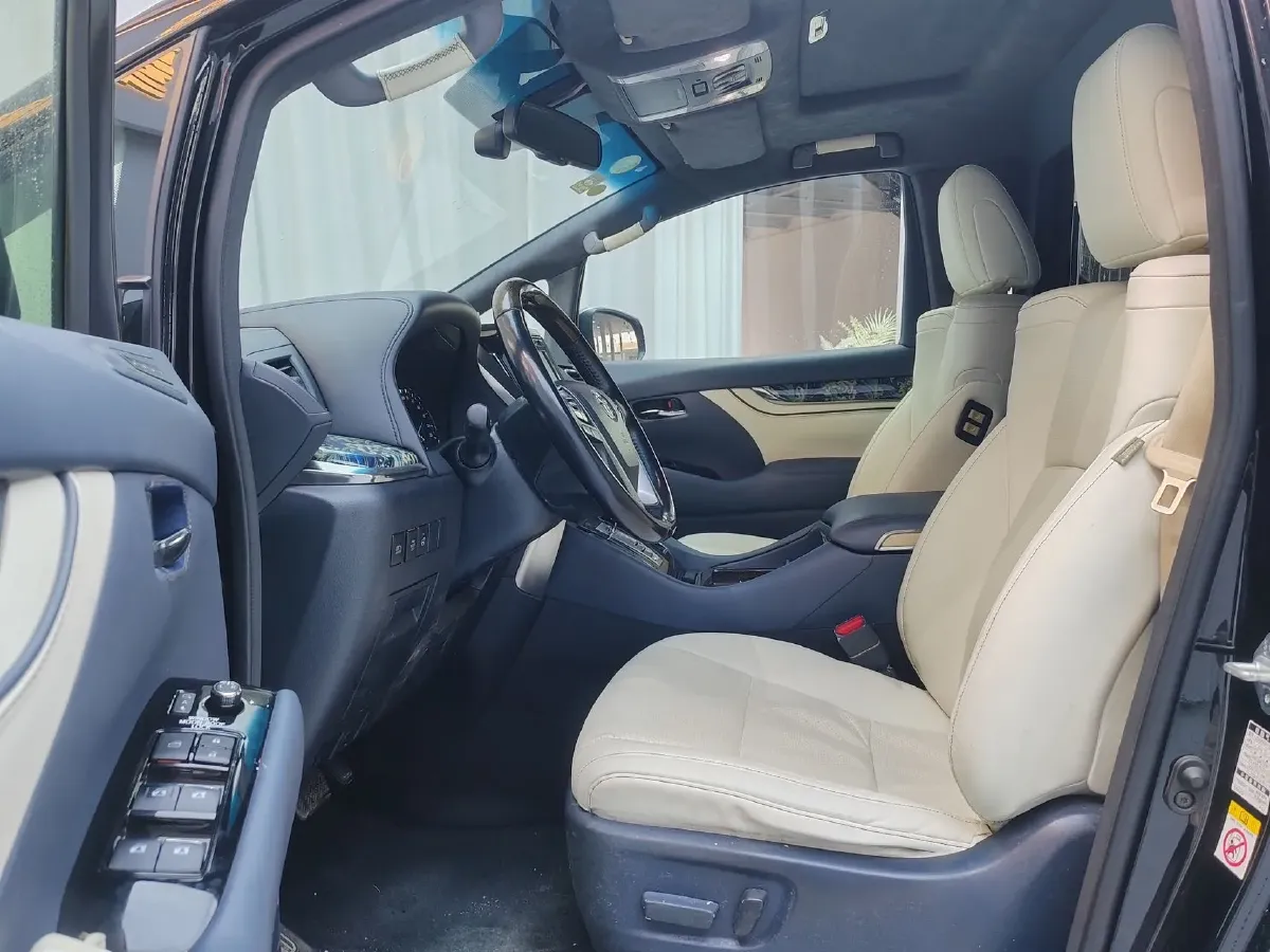 2015 Toyota Alphard 3.5L 275HP V6 6AT,autocango,china used car exporter,china ev exporter,chinese used car exporter,chinese used ev exporter