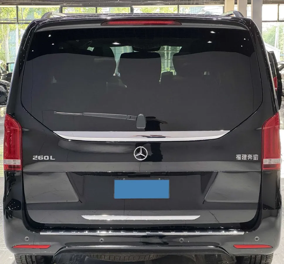 2022 Mercedes-Benz V Class 2.0T 211HP L4 9AT,autocango,china used car exporter,china ev exporter,chinese used car exporter,chinese used ev exporter