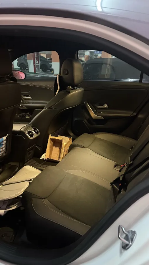 2021 Mercedes-Benz A Class 1.3T 163HP L4 7DCT,autocango,china used car exporter,china ev exporter,chinese used car exporter,chinese used ev exporter