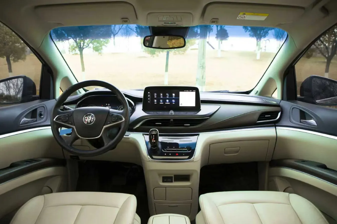 2021 Buick GL8 2.0T 237HP L4 9AT,autocango,china used car exporter,china ev exporter,chinese used car exporter,chinese used ev exporter