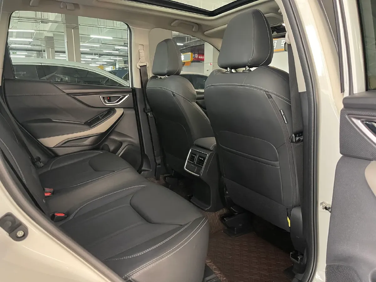 2021 Subaru Forester 2.0L 154HP H4 CVT,autocango,china used car exporter,china ev exporter,chinese used car exporter,chinese used ev exporter