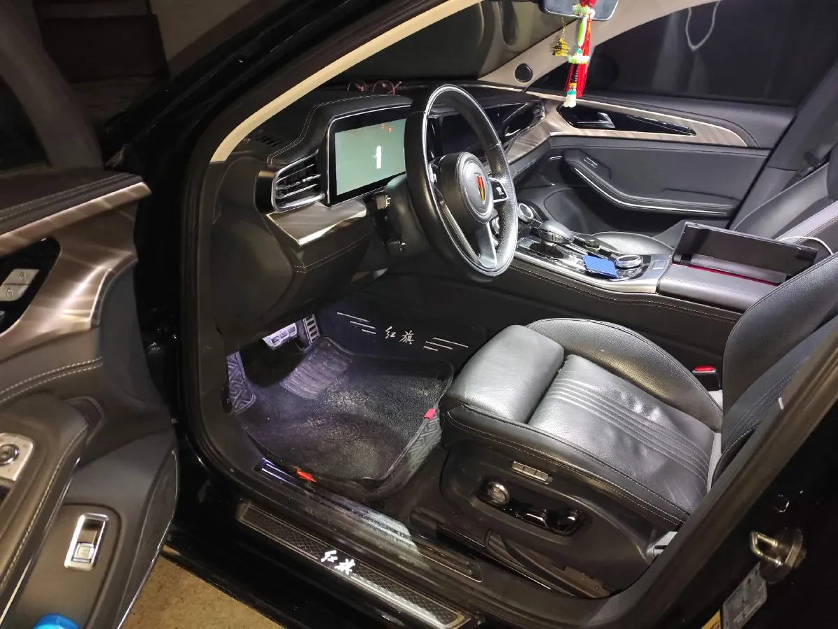 2020 HongQi H9 2.0T 252HP L4 7DCT,autocango,china used car exporter,china ev exporter,chinese used car exporter,chinese used ev exporter