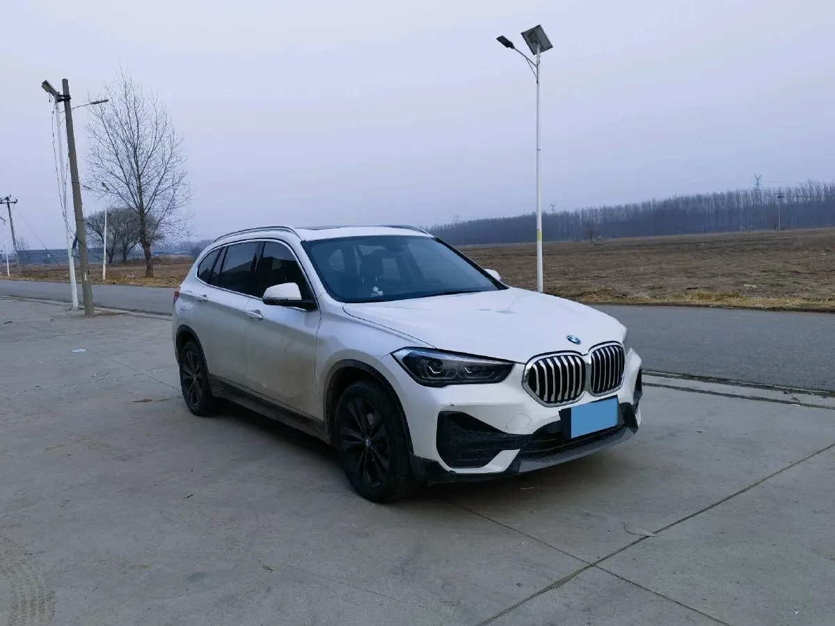 2022 BMW X1 1.5T 140HP L3 7DCT,autocango,china used car exporter,china ev exporter,chinese used car exporter,chinese used ev exporter