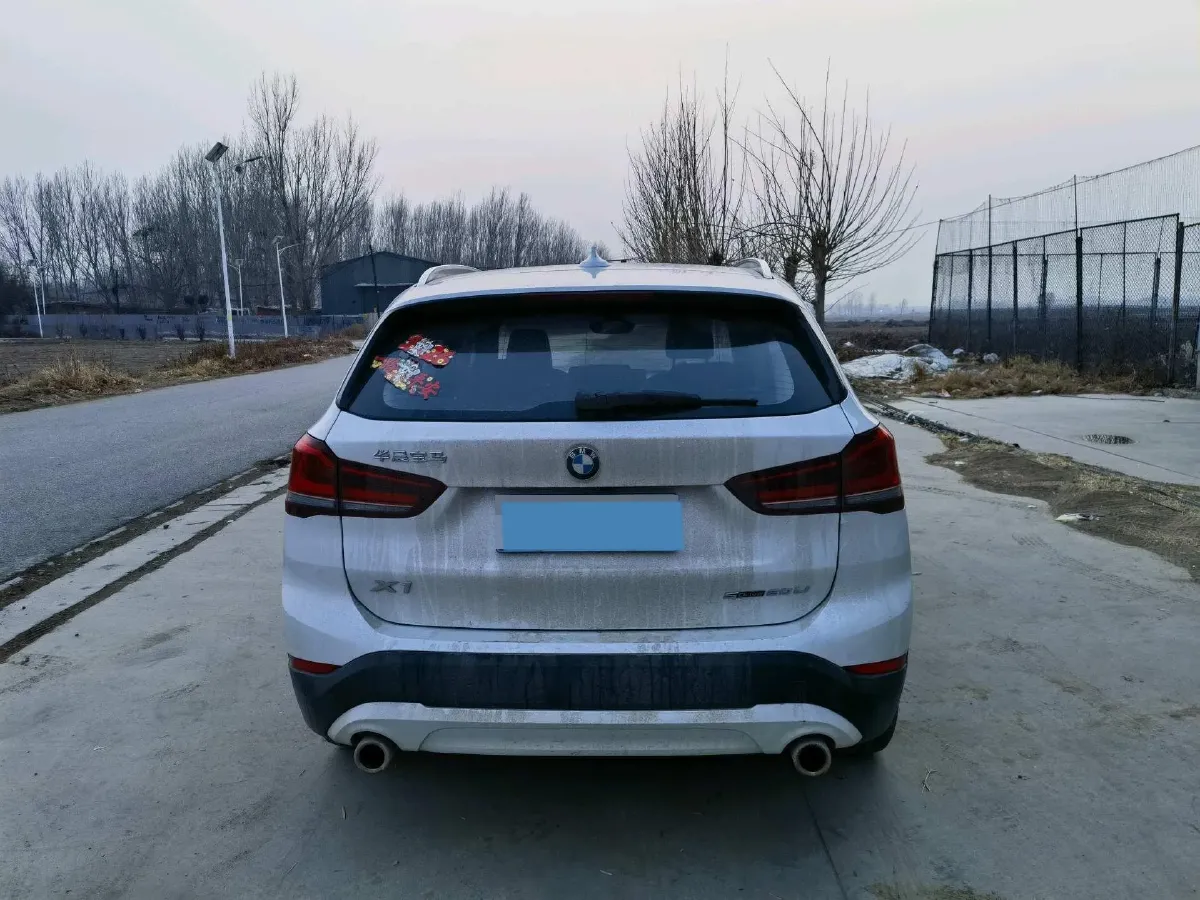 2022 BMW X1 1.5T 140HP L3 7DCT,autocango,china used car exporter,china ev exporter,chinese used car exporter,chinese used ev exporter