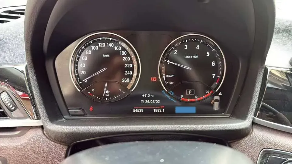 2020 BMW X1 1.5T 140HP L3 7DCT,autocango,china used car exporter,china ev exporter,chinese used car exporter,chinese used ev exporter