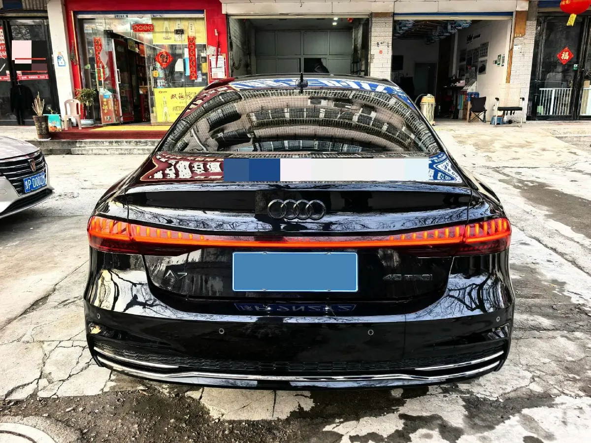 2024 Audi A7L 2.0T 245HP L4 7DCT,autocango,china used car exporter,china ev exporter,chinese used car exporter,chinese used ev exporter