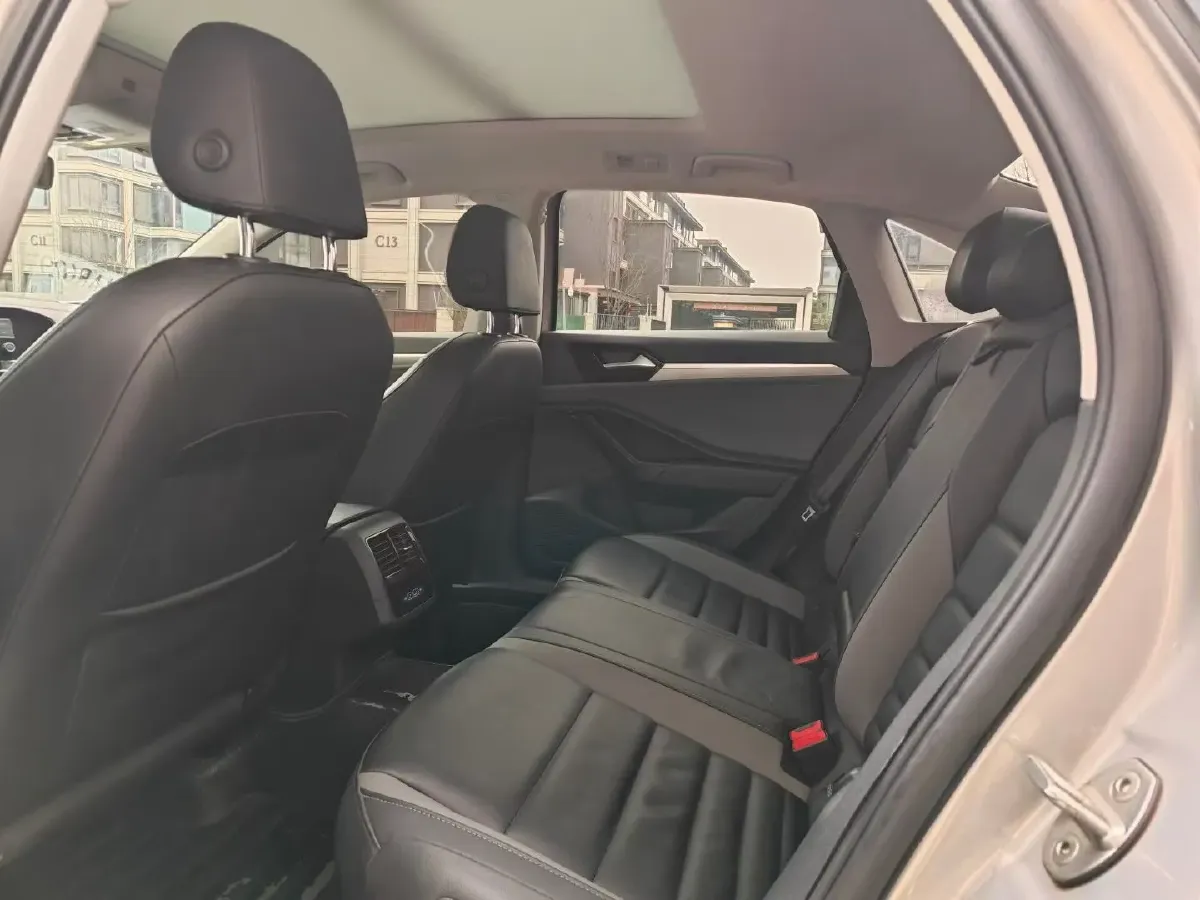 2019 Volkswagen Tharu 1.4T 150HP L4 7DCT,autocango,china used car exporter,china ev exporter,chinese used car exporter,chinese used ev exporter