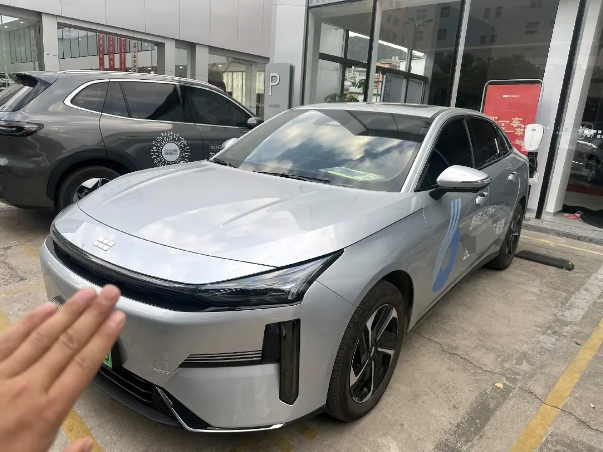 2025 BYD Seal 06 Wagon 1.5L 101HP L4 E-CVT PHEV,autocango,china used car exporter,china ev exporter,chinese used car exporter,chinese used ev exporter