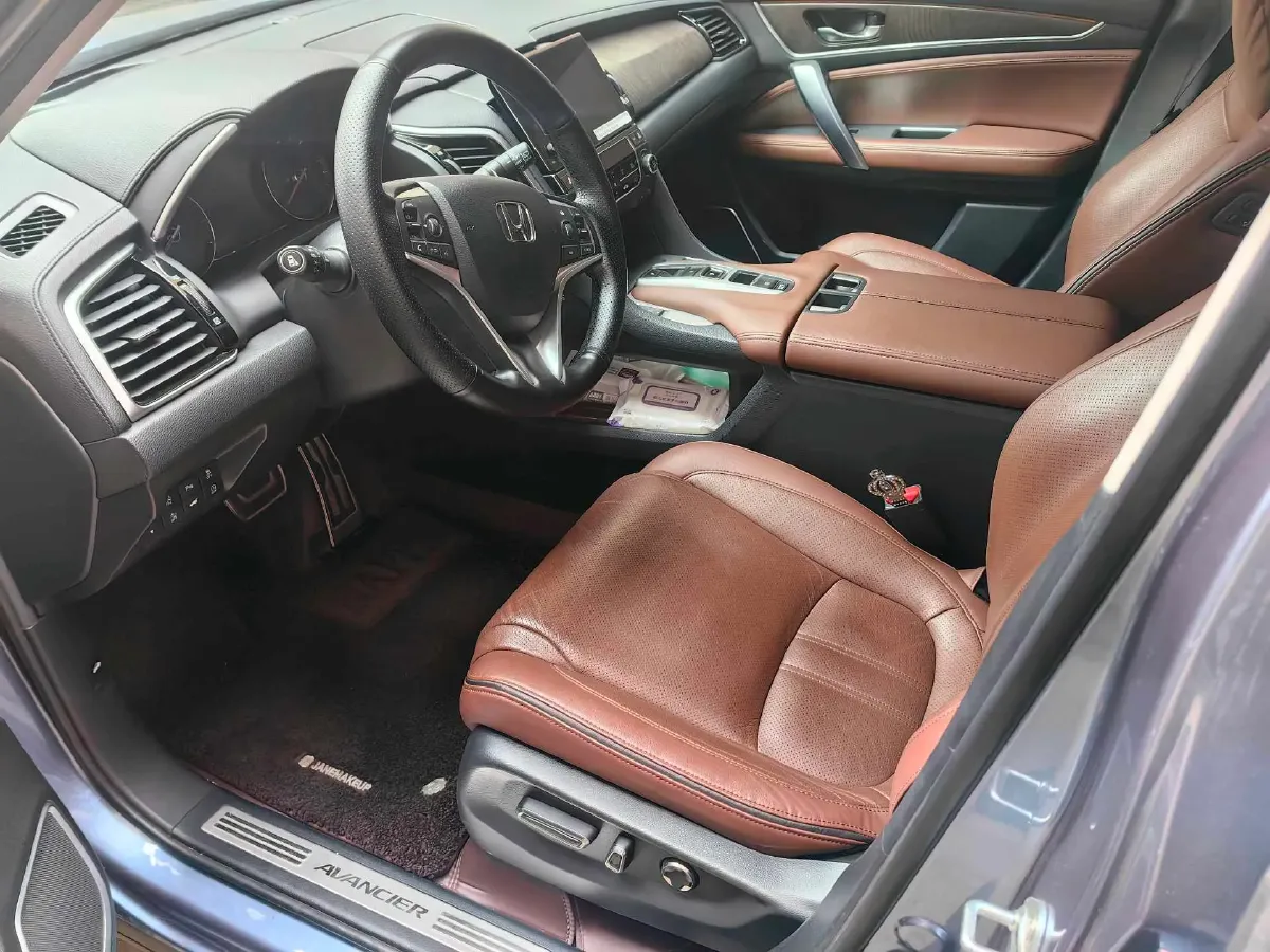 2020 Honda Avancier 2.0T 272HP L4 9AT,autocango,china used car exporter,china ev exporter,chinese used car exporter,chinese used ev exporter