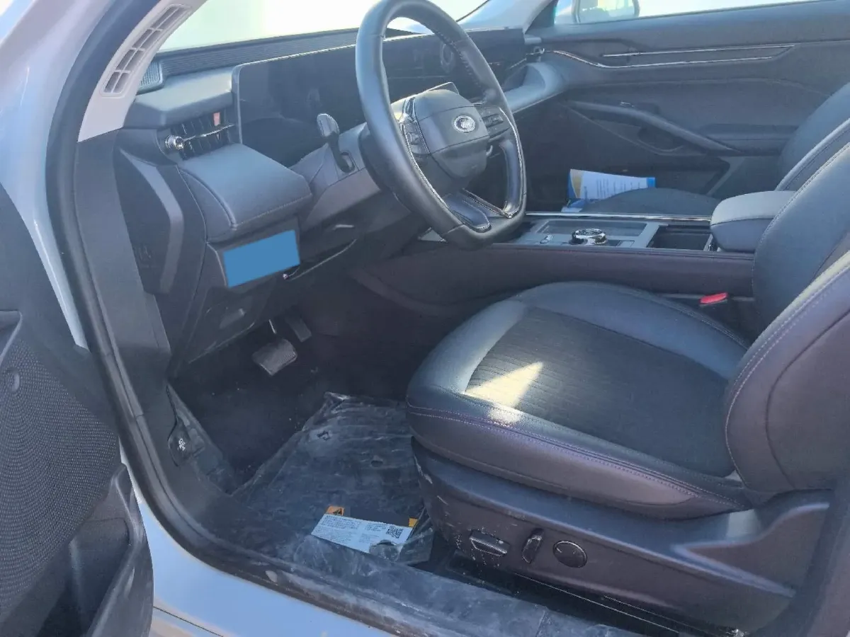 2023 Ford Mondeo 1.5T 190HP L4 8AT,autocango,china used car exporter,china ev exporter,chinese used car exporter,chinese used ev exporter