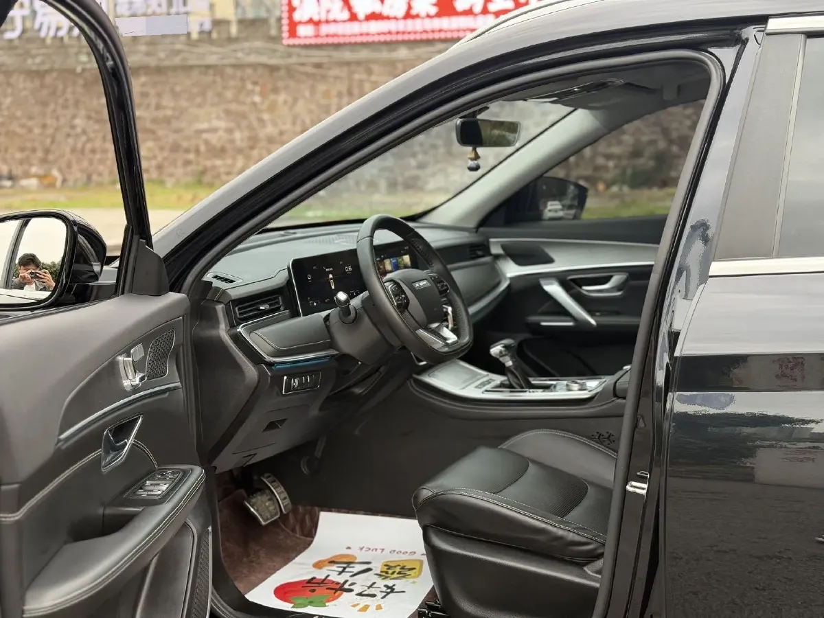 2021 Jetour X70 Plus 1.5T 156HP L4 6DCT,autocango,china used car exporter,china ev exporter,chinese used car exporter,chinese used ev exporter