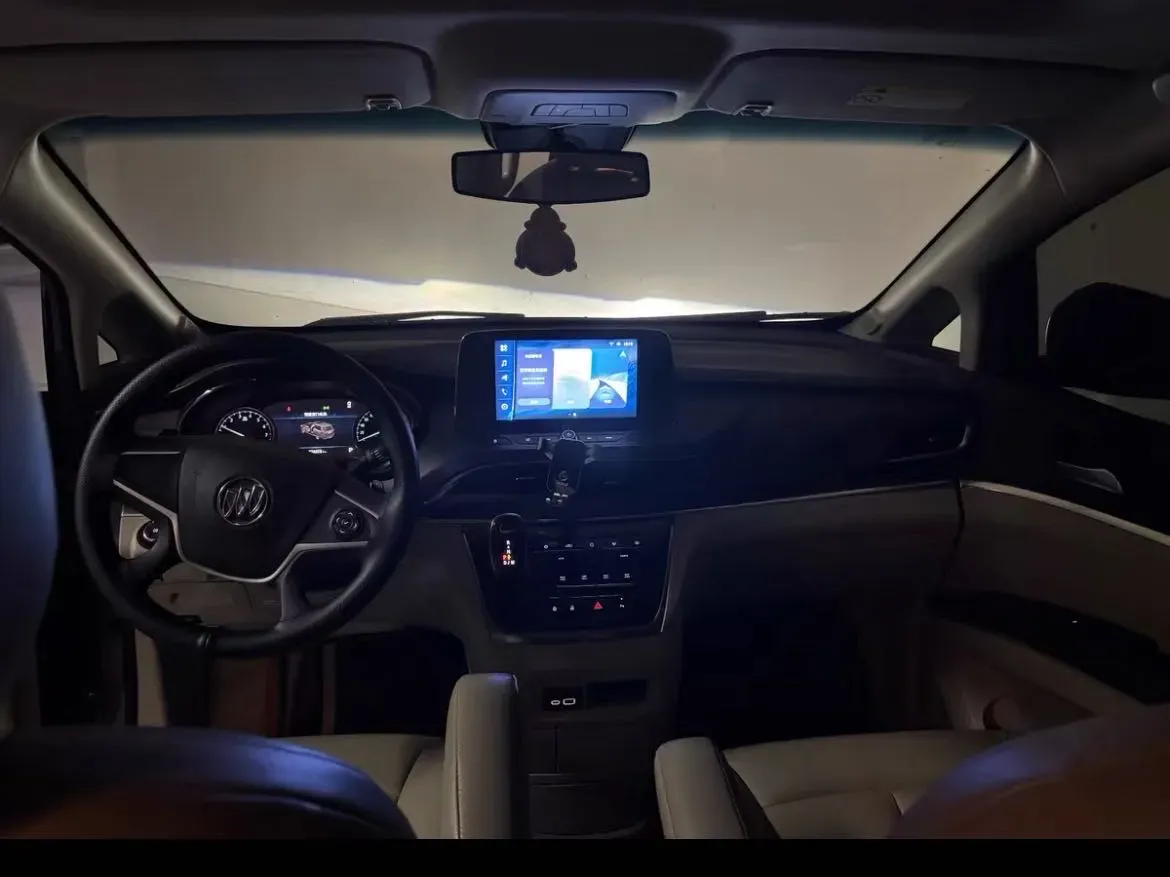 2021 Buick GL8 2.0T 237HP L4 9AT,autocango,china used car exporter,china ev exporter,chinese used car exporter,chinese used ev exporter