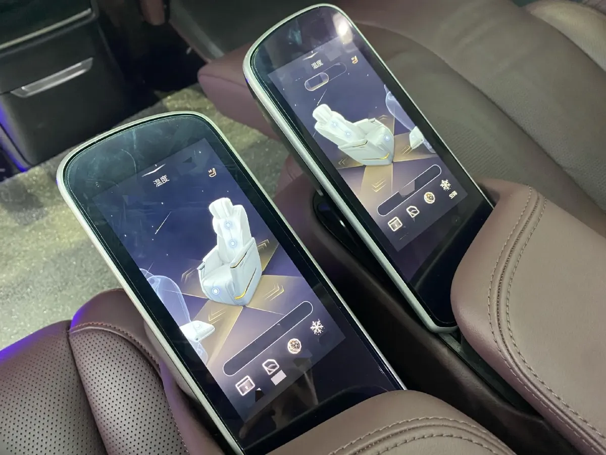 2023 Buick Century 2.0T 237HP L4 9AT,autocango,china used car exporter,china ev exporter,chinese used car exporter,chinese used ev exporter