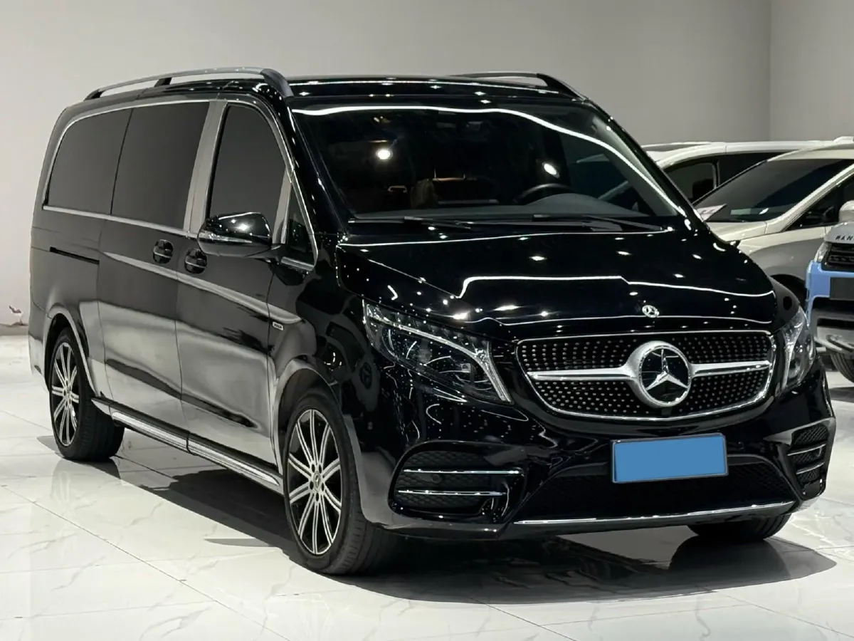 2022 Mercedes-Benz V Class 2.0T 211HP L4 9AT,autocango,china used car exporter,china ev exporter,chinese used car exporter,chinese used ev exporter