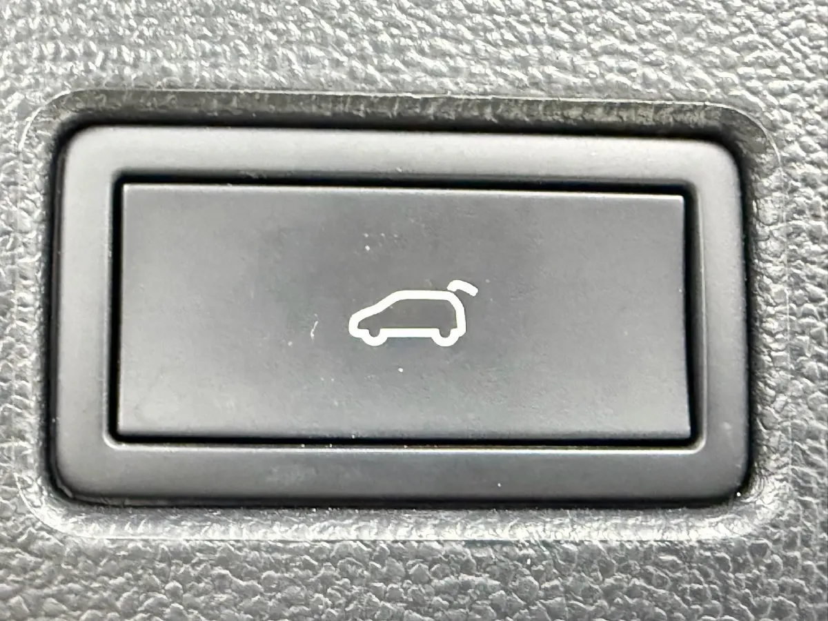 2021 Volkswagen T-Roc 1.4T 150HP L4 7DCT,autocango,china used car exporter,china ev exporter,chinese used car exporter,chinese used ev exporter