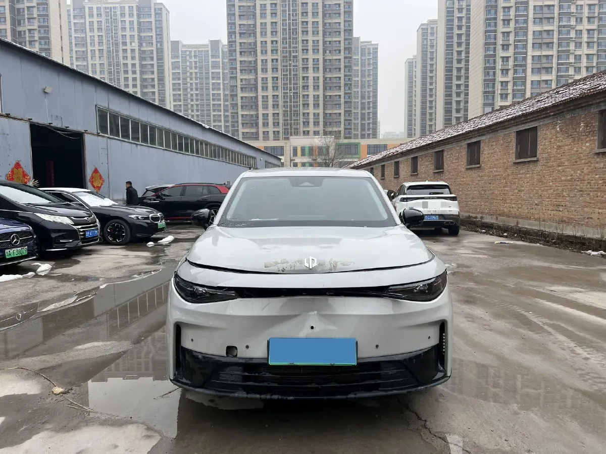 2024 Leapmotor C10 1.5L 95HP L4 REEV 28.4KWH,autocango,china used car exporter,china ev exporter,chinese used car exporter,chinese used ev exporter