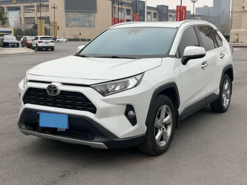 2021 Toyota RAV4 2.0L 171HP L4 CVT,autocango,china used car exporter,china ev exporter,chinese used car exporter,chinese used ev exporter