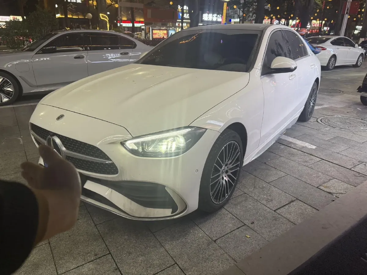 2024 Mercedes-Benz C Class 1.5T 204HP L4 9AT,autocango,china used car exporter,china ev exporter,chinese used car exporter,chinese used ev exporter