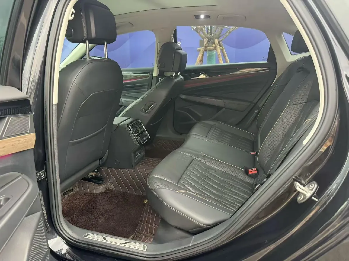 2021 Volkswagen Passat 2.0T 186HP L4 7DCT,autocango,china used car exporter,china ev exporter,chinese used car exporter,chinese used ev exporter