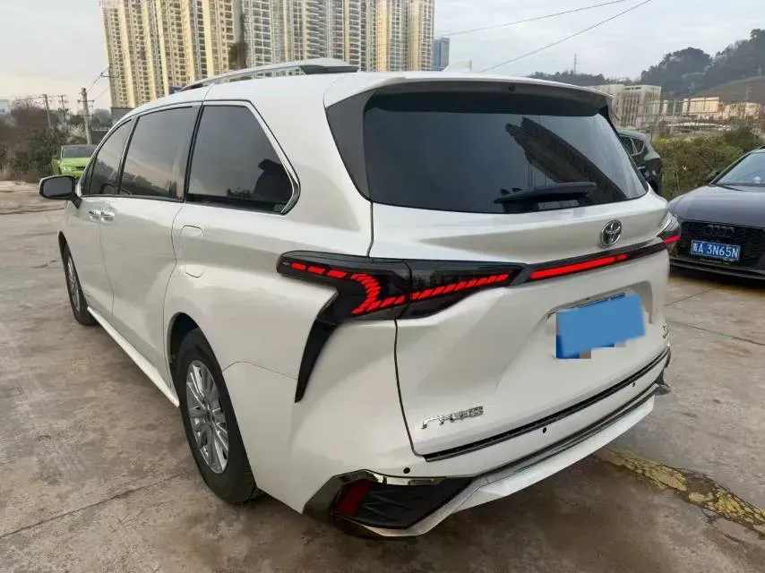 2021 Toyota Sienna 2.5L 192HP L4 E-CVT Hybrid,autocango,china used car exporter,china ev exporter,chinese used car exporter,chinese used ev exporter