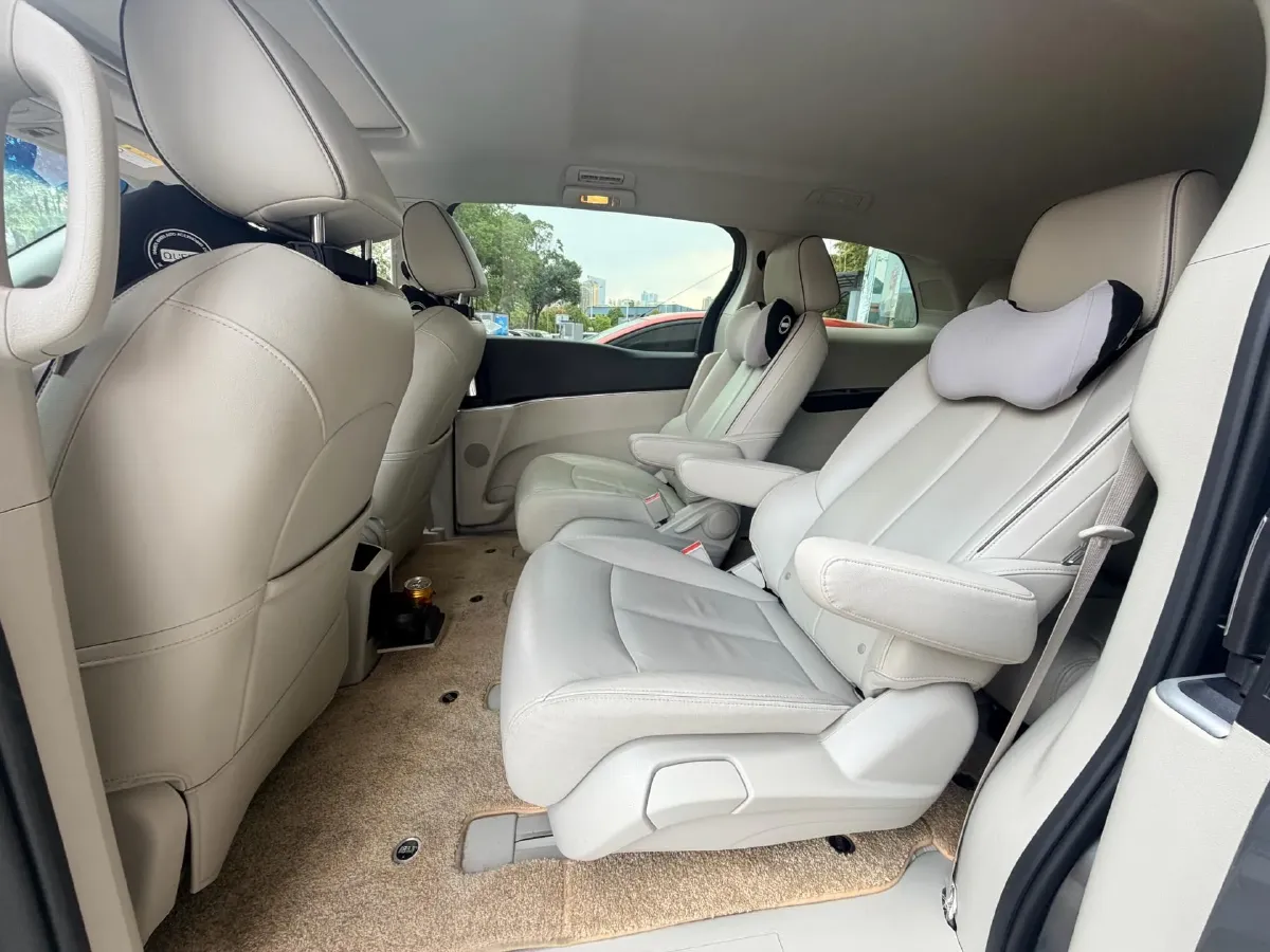 2021 Buick GL8 2.0T 237HP L4 9AT,autocango,china used car exporter,china ev exporter,chinese used car exporter,chinese used ev exporter