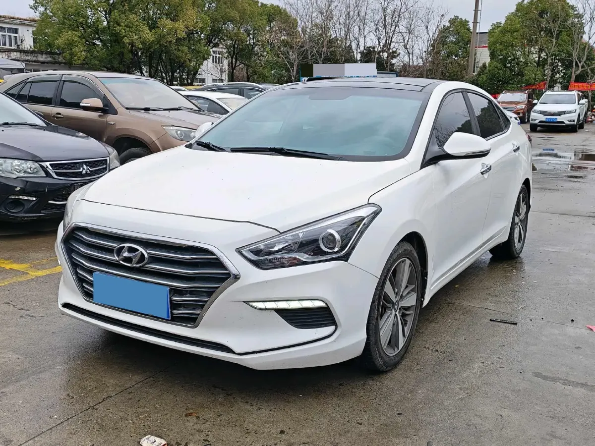 2017 Hyundai Mistra 1.6T 175HP L4 7DCT,autocango,china used car exporter,china ev exporter,chinese used car exporter,chinese used ev exporter