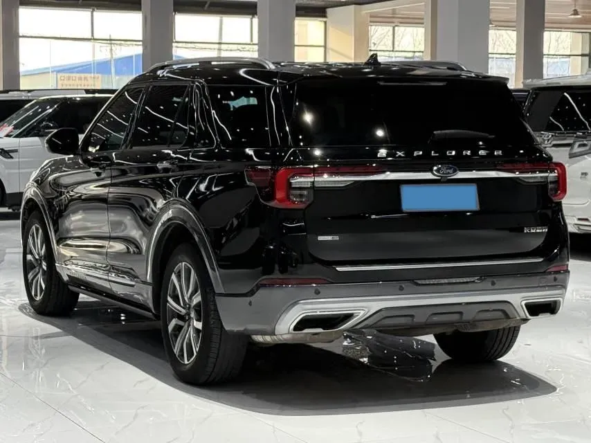 2023 Ford Explorer 2.3T 276HP L4 10AT,autocango,china used car exporter,china ev exporter,chinese used car exporter,chinese used ev exporter