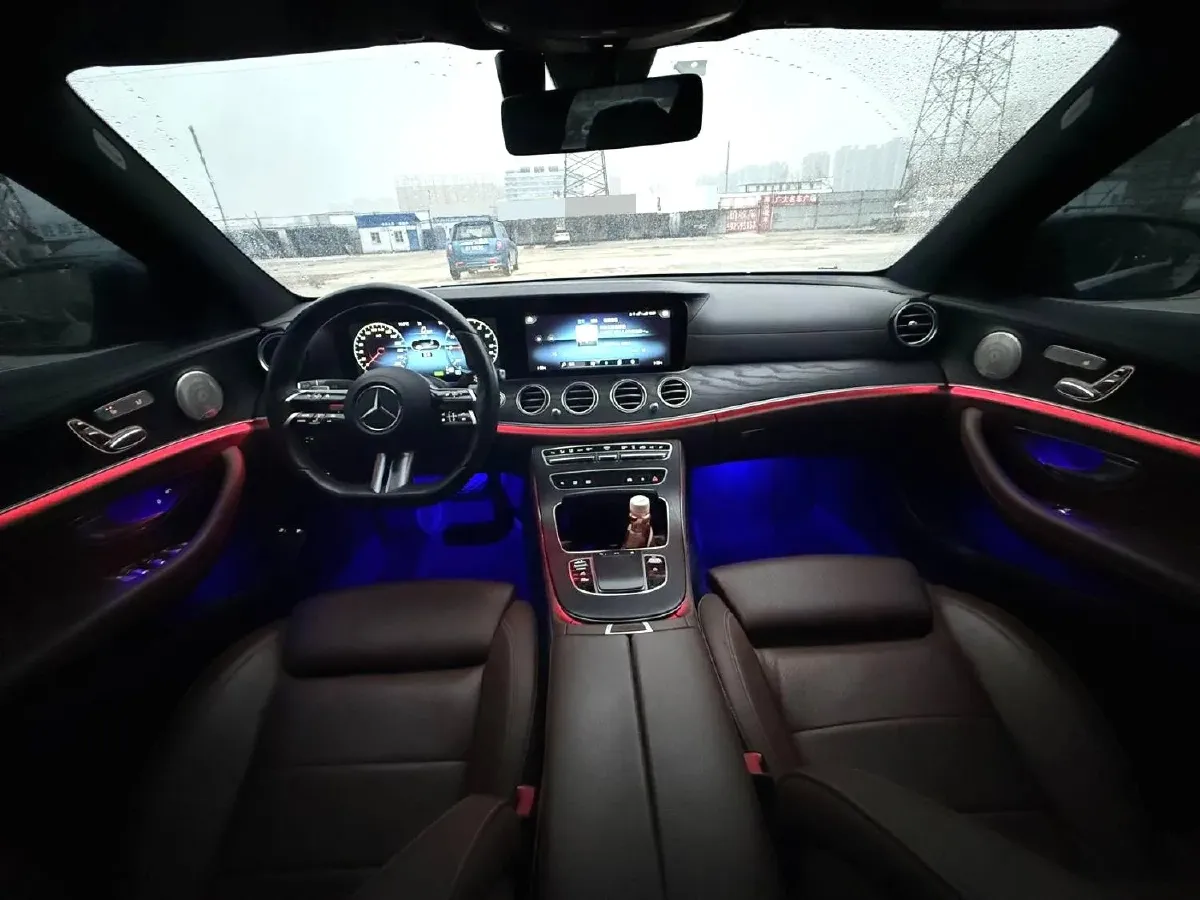 2023 Mercedes-Benz E Class 2.0T 211HP L4 9AT PHEV 25.4KWH,autocango,china used car exporter,china ev exporter,chinese used car exporter,chinese used ev exporter