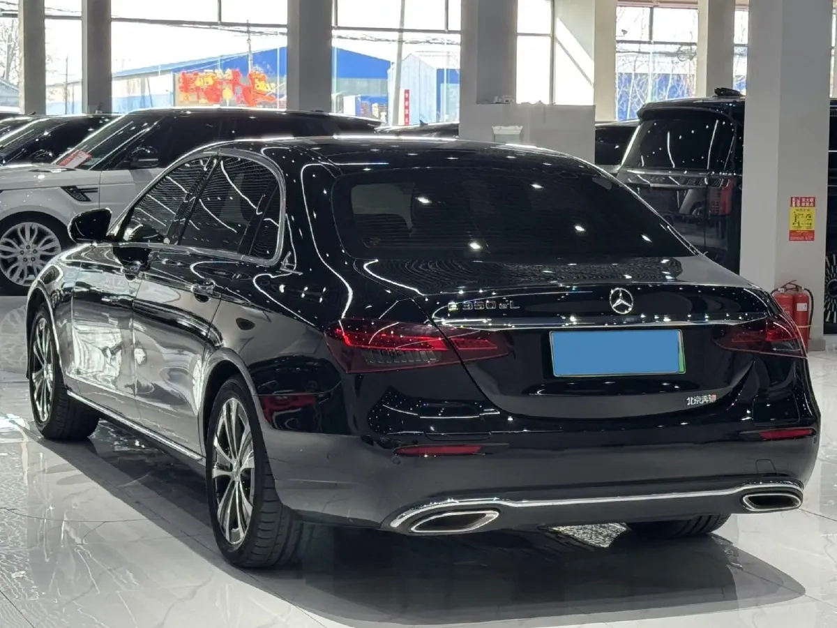 2022 Mercedes-Benz E Class 2.0T 211HP L4 9AT PHEV 25.4KWH,autocango,china used car exporter,china ev exporter,chinese used car exporter,chinese used ev exporter