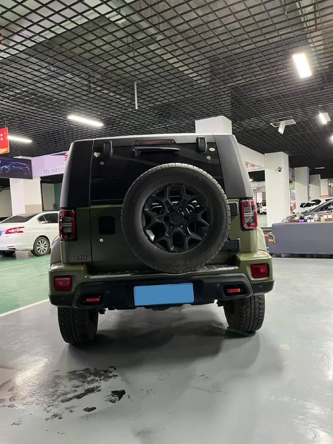 2021 Beijing BJ40 2.0T 163HP L4 8AT,autocango,china used car exporter,china ev exporter,chinese used car exporter,chinese used ev exporter