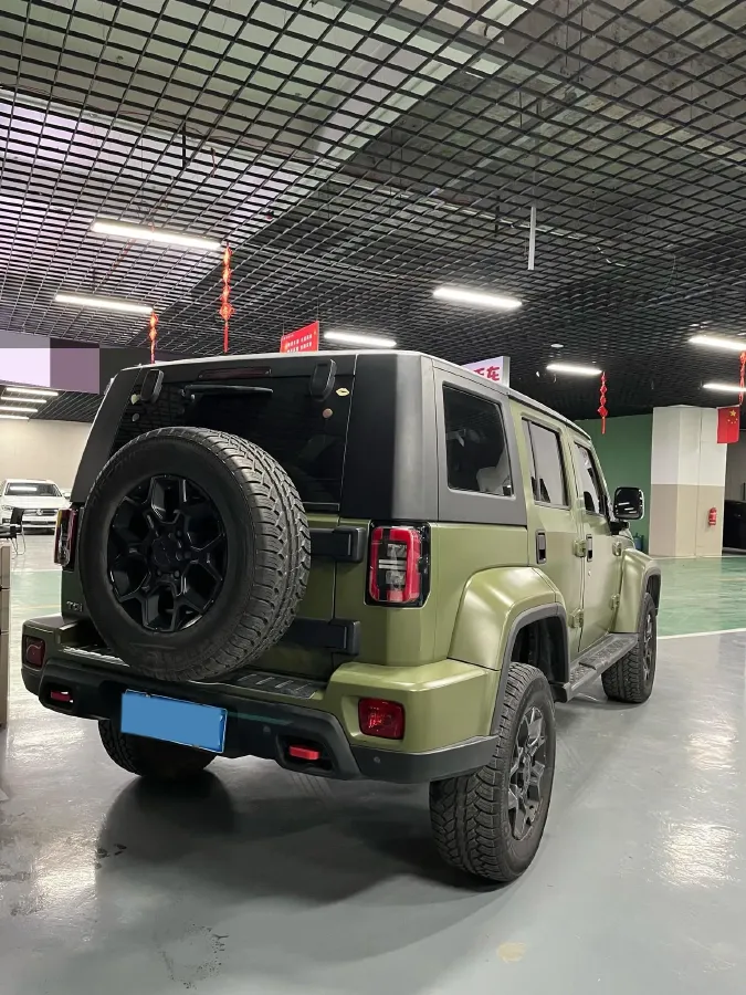 2021 Beijing BJ40 2.0T 163HP L4 8AT,autocango,china used car exporter,china ev exporter,chinese used car exporter,chinese used ev exporter