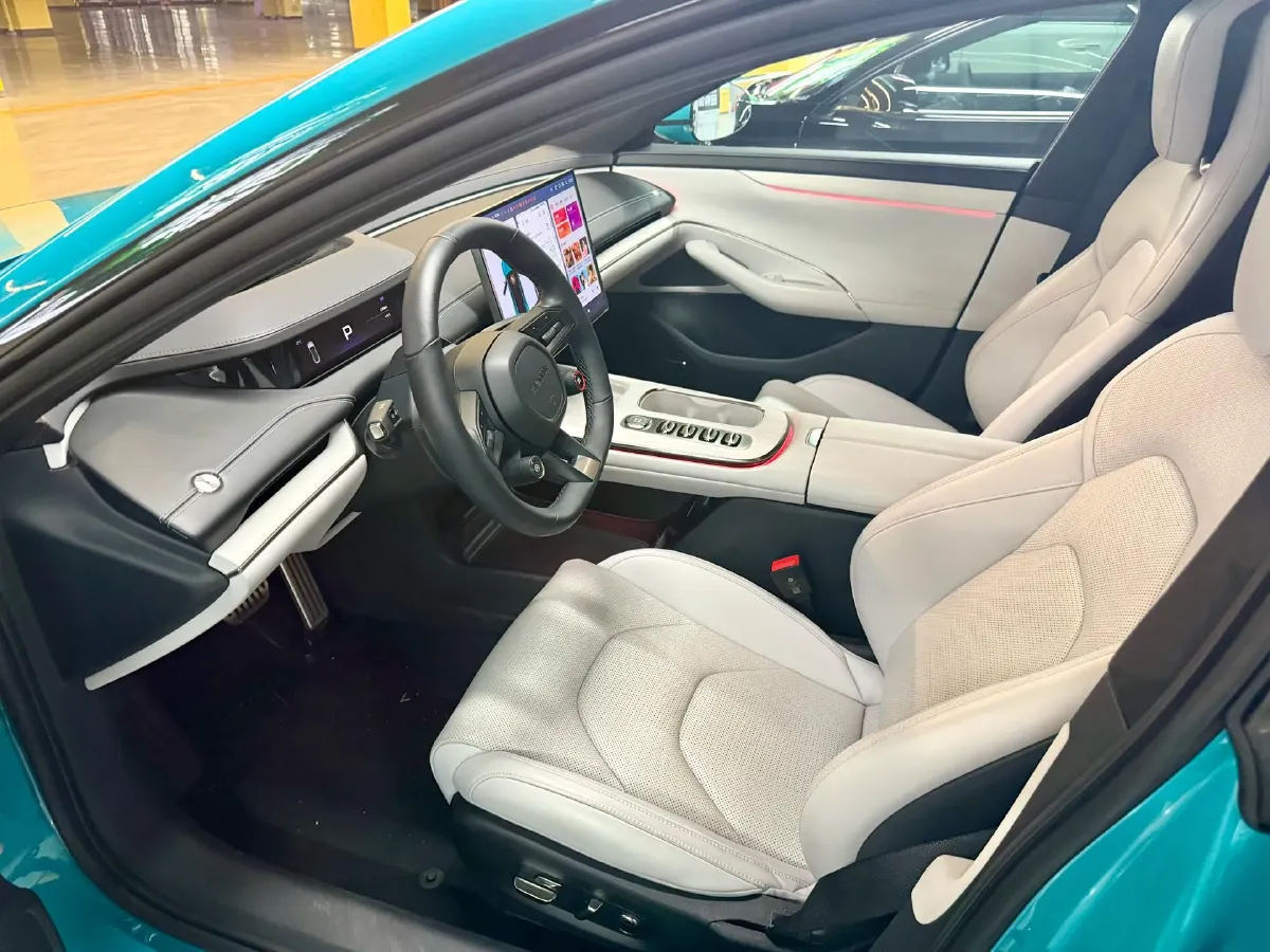 2024 MI SU7 BEV 101KWH,autocango,china used car exporter,china ev exporter,chinese used car exporter,chinese used ev exporter